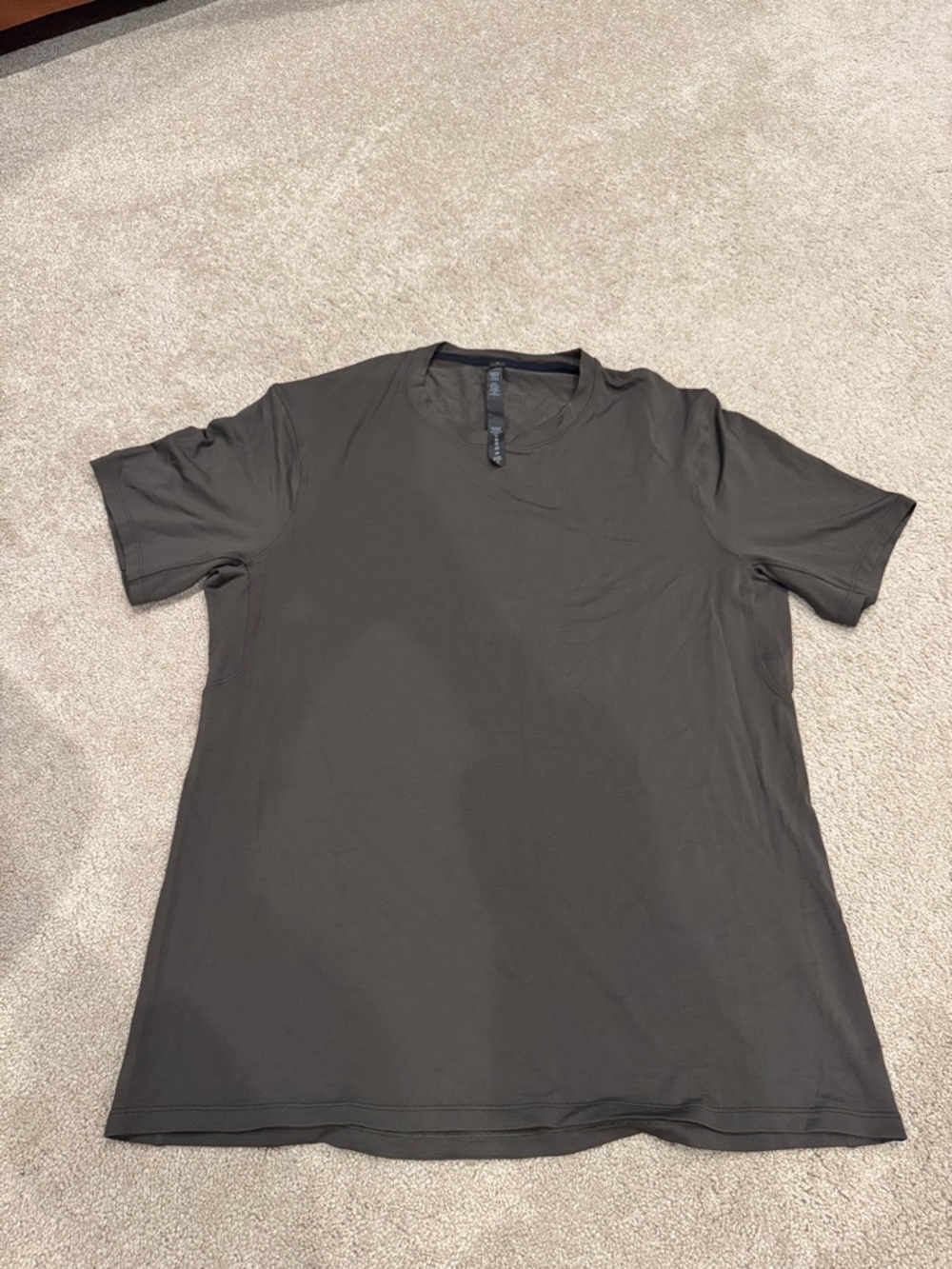 lululemon athletica Men's Short Sleeve Dry Fit